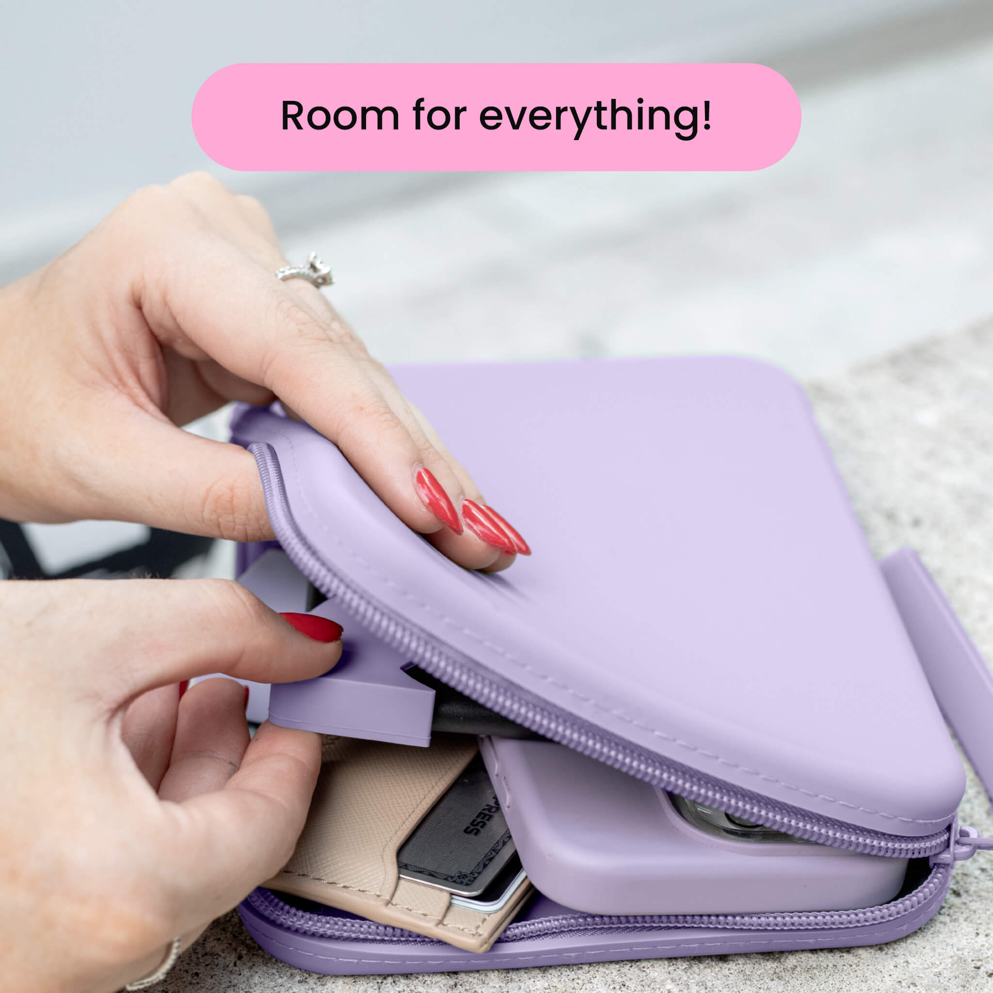 Lilac Strapsicle Clutch Kindle Bag with handle carrying handheld devices comfortably - Buy Kindle Accessories Direct