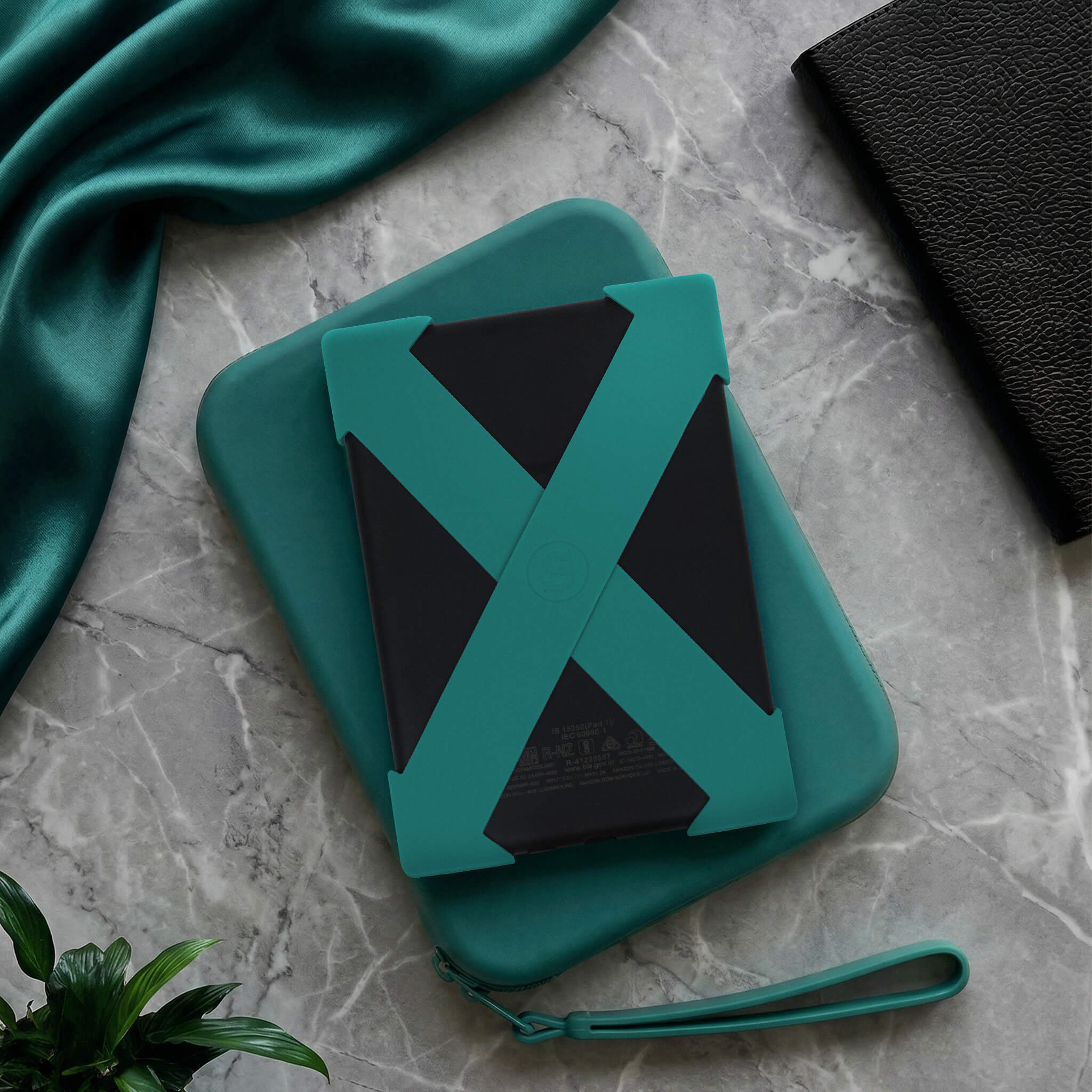Jade Kindle Strap best companion for a comfy, secure grip that makes reading anywhere drop-free! - Buy Kindle Accessories Direct