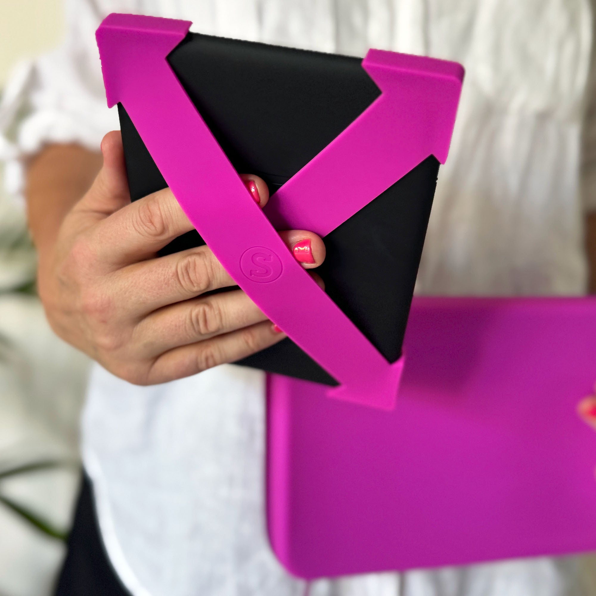 Berry Kindle Straps - Set of Two | eReaders best companion for a comfy, secure grip that makes reading anywhere drop-free! - Buy Kindle Accessories Direct