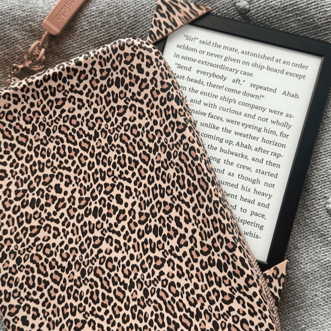 Leopard print accessories for handheld devices like kindle paperwhites, matching Leopard print straps available on a blanket - Buy Kindle Accessories Direct
