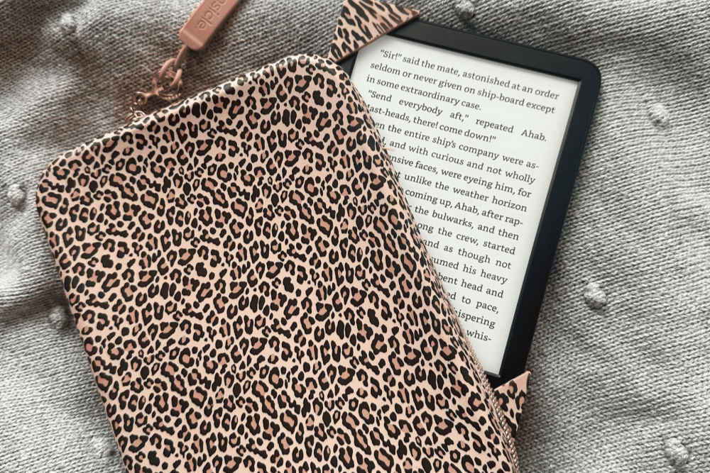 Leopard print accessories for handheld devices like kindle paperwhites, matching Leopard print straps available on a blanket - Buy Kindle Accessories Direct