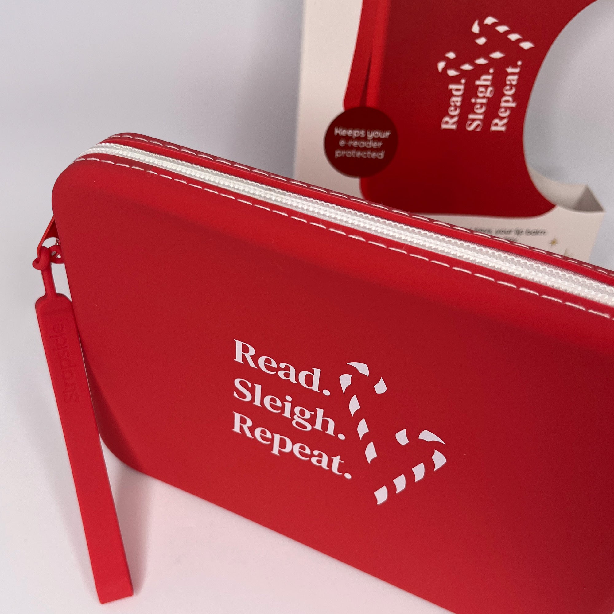 Candy Cane Strapsicle Clutch Kindle Bag with handle carrying handheld devices comfortably - Buy Kindle Accessories Direct