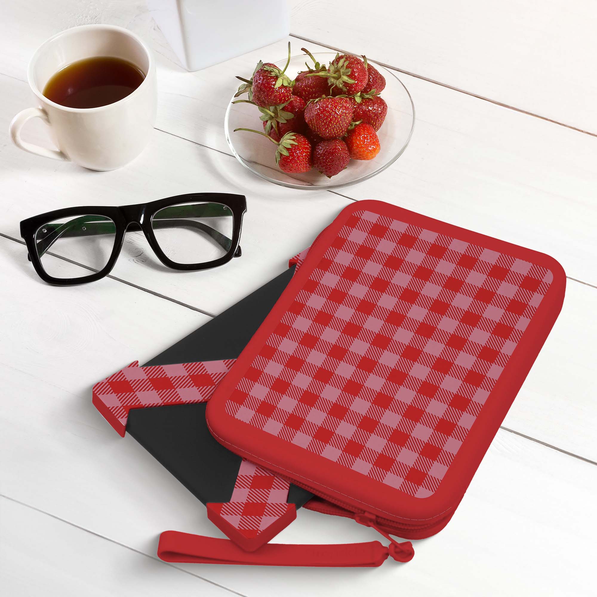 Strapsicle Gingham Kindle Straps and Gingham Clutch Kindle Bag with handle  - Buy Kindle Accessories Direct