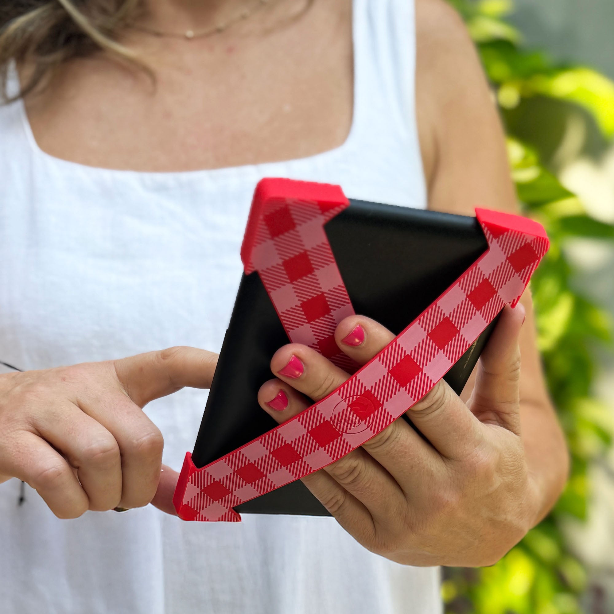 Gingham Straps - Set of Two | Buy Kindle Accessories Direct